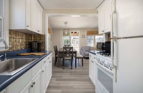 North Beach Haven House | 4 BR Beach Block Oceanview Home - Game Room, Hot Tub, Beach Chairs & Umbrellas,
