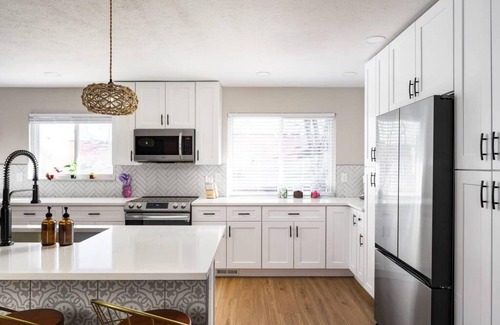 Northwest Arvada House | 4 BR Modern Home With Pool Table and Fire Pit