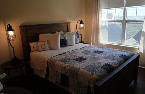 Atlantic City House | 4 BR on Boards w/ Hot Tub
