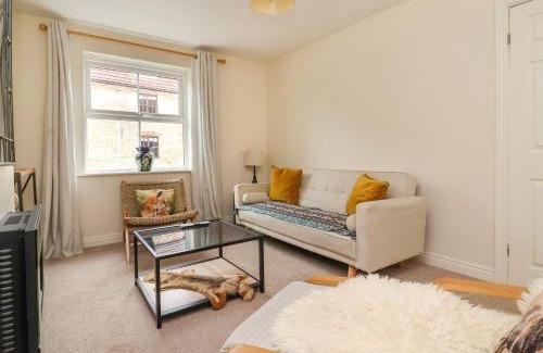 South Cave House | 4 Castle Mews