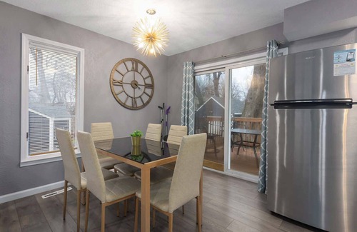 Overland Park House | 4 KING BEDS Updated+Convenient Location