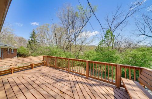 Bridgeport House | 4 Mi to Churchill Downs Updated Retreat with Deck!