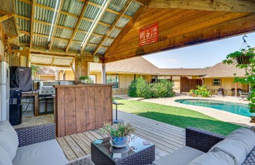 Stephenville House | 4 Mi to Dtwn Home with Pool in Stephenville!