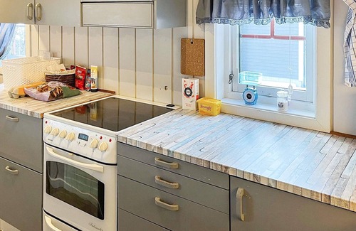 Skulestad House | 4 person holiday home in skulestadmo