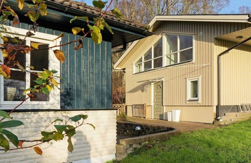 Kapelle-Tureborg House | 4 person holiday home in UDDEVALLA