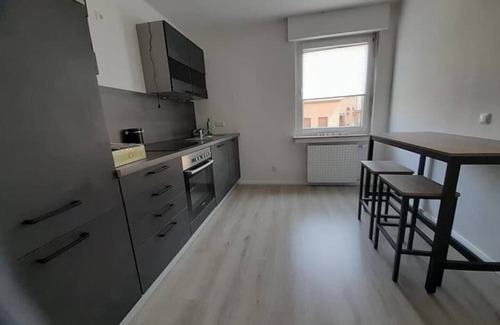 Castrop-Rauxel Apartment | 4-room vacation apartment - renovated - WLAN - Netflix
