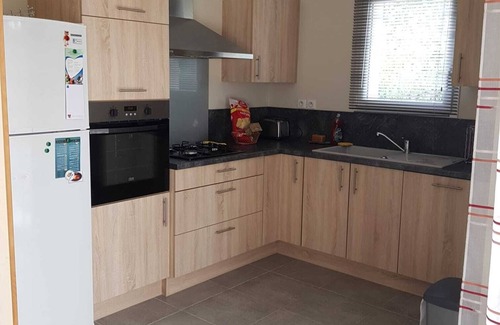 Hotonnes House | 4-star detached villa 10 mins from ski resort