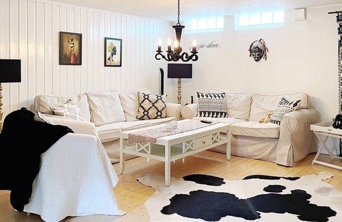 Spanga - Tensta House | 4 star holiday home in SPÅNGA