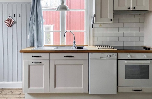 Vaddo House | 4 star holiday home in VÄDDÖ