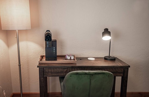 Zermatt Villa | 4-Star Zermatt Resort 2B2B Villa Only 15 Mins to Park City and Sundance!