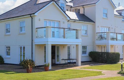 Thurlestone Apartment | 4 Thurlestone Beach House
