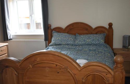 Long Sutton Apartment | 4 Woodyard Cottages, 2 Bedroom with free parking.