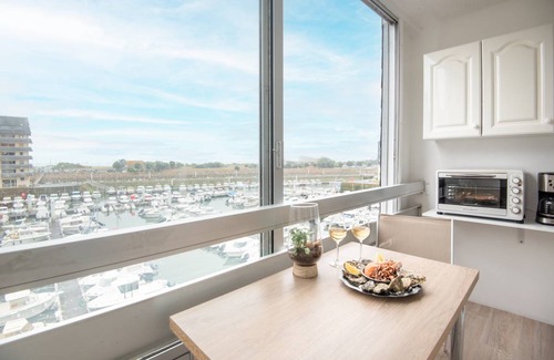 Courseulles-sur-Mer Apartment | 40 m² Apartment ∙ 1 bedroom ∙ 4 guests