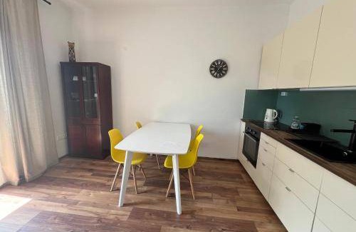 Torokvesz Apartment | 40 m² Apartment ∙ 1 bedroom ∙ 4 guests