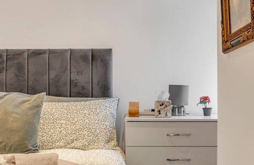 City of Westminster Apartment | 40 m² Apartment ∙ 1 bedroom ∙ 2 guests