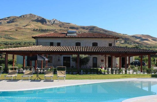 Acquaviva Platani House | 40 m² Farmhouse ∙ 4 guests