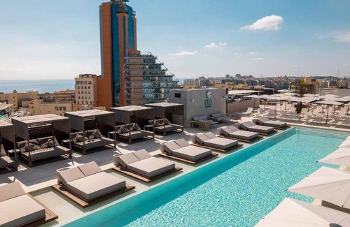 Paceville Hotel | 40 m² Hotel ∙ 10 guests