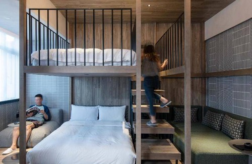 Luohu Hotel | 40 m² Hotel ∙ 4 guests