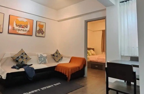 Tsim Sha Tsui Apartment | 40% off! New 2BR TST Apartment.