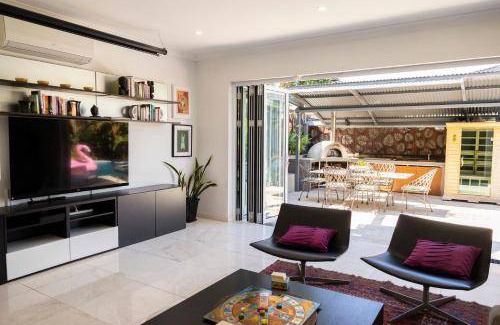 Maroubra House | 400 m² House ∙ 3 bedrooms ∙ 6 guests