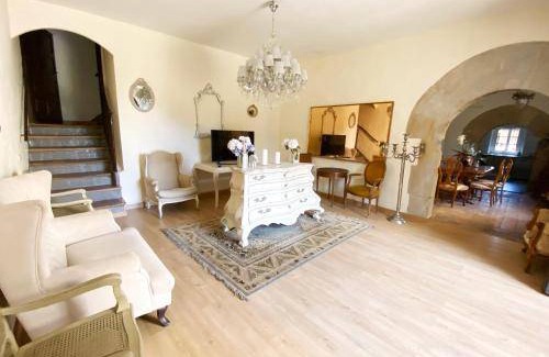 Alella House | 400 m² House ∙ 4 bedrooms ∙ 8 guests
