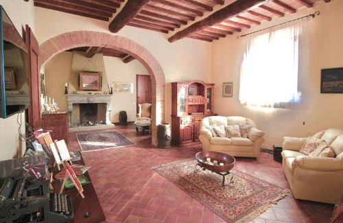 Sovicille House | 400 m² House ∙ 4 bedrooms ∙ 8 guests