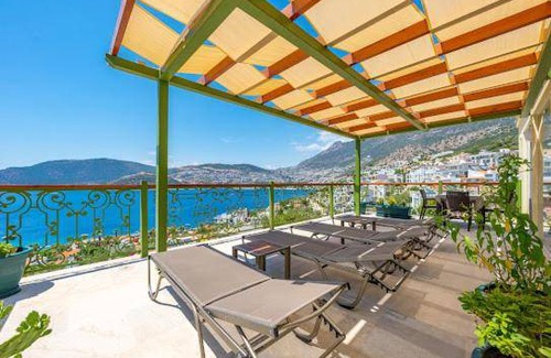 Kalkan Villa | 400 m² Villa ∙ 7 bedrooms ∙ 15 guests