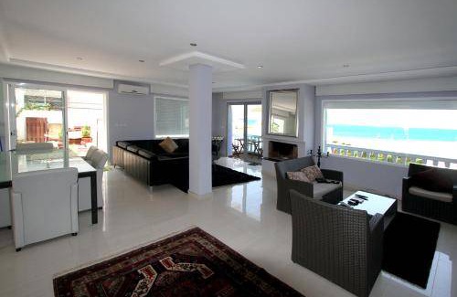 Achakkar Villa | 400 m² Villa ∙ 3 bedrooms ∙ 10 guests