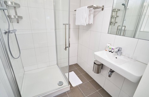 Badhoevedorp Apartment | 40m2 Studio | Near Amsterdam & Schiphol