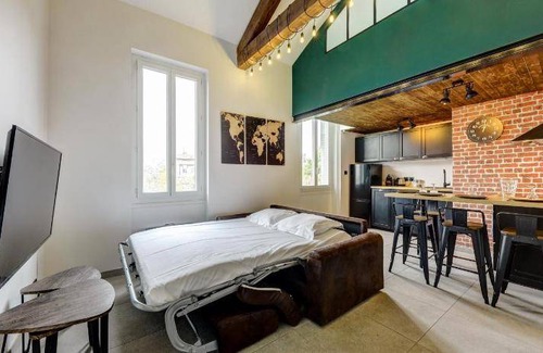 Pierre-Benite Apartment | 41 m² Apartment ∙ 1 bedroom ∙ 4 guests