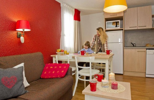 Montchavin Apartment | 41 m² Apartment ∙ 2 bedrooms ∙ 7 guests