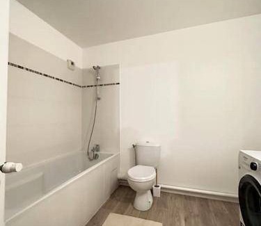 Carrieres-sous-Poissy Apartment | 41 m² Apartment ∙ 1 bedroom ∙ 3 guests