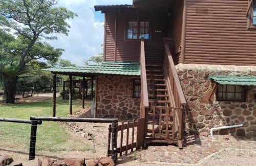 Vaalwater House | 41onLeo