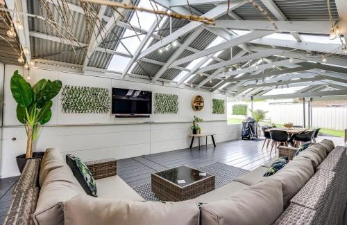 Goolwa South House | 42 Billabong - A Slice of Heaven - Dog Friendly - Golf Course - Linen Included