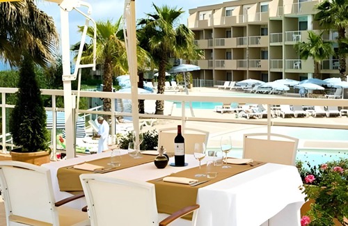 Plaine de la Brague Hotel | 42 m² Hotel ∙ 127 guests