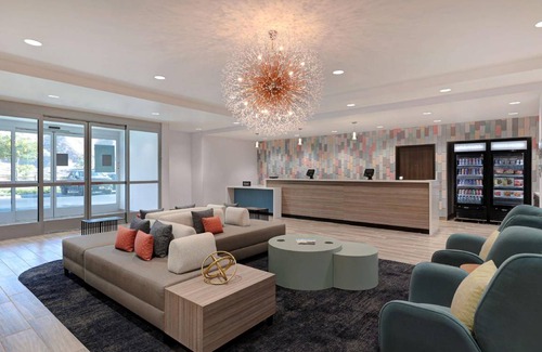 Valencia Hotel | 42 m² Hotel ∙ 2 bedrooms ∙ 127 guests