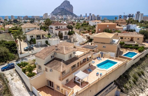Calpe Villa | 420 m² Villa ∙ 7 bedrooms ∙ 14 guests