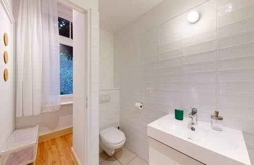 Marcq-en-Baroeul Resort | 422 m² Private room ∙ 1 bedroom ∙ 1 guest