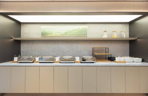 Lucheng District Hotel | 43 m² Hotel ∙ 2 guests