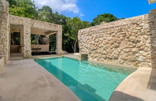 Akumal Villa | 43 m² Villa ∙ 9 bedrooms ∙ 16 guests