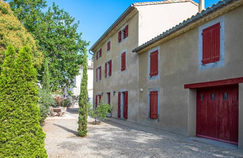 Trebes House | 430 m² Gîte ∙ 9 bedrooms ∙ 18 guests