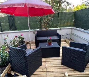 Epinay-sur-Seine Apartment | 44 m² Apartment ∙ 2 bedrooms ∙ 5 guests