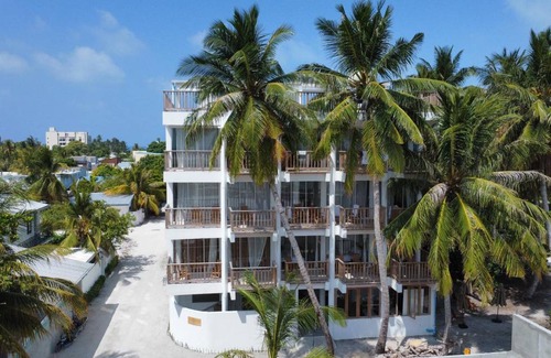 Thulusdhoo Island Hotel | 44 m² Hotel ∙ 4 guests