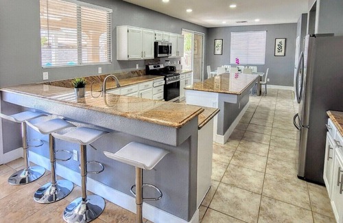 Silverado Ranch House | #44Villa w/Opt Heated Pool&Spa-Min to LV Strip/LAS
