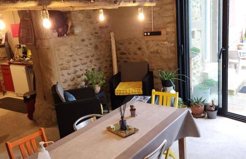 Chateauneuf-de-Galaure House | 45 m² House ∙ 4 guests