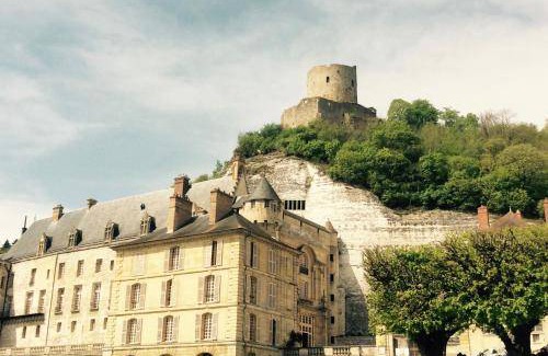 La Roche-Guyon Apartment | 45 m² Apartment ∙ 1 bedroom ∙ 4 guests