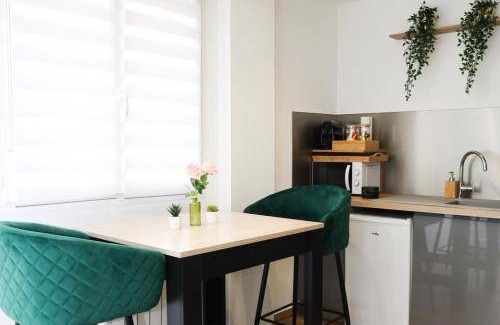 Evreux Apartment | 45 m² Apartment ∙ 1 bedroom ∙ 2 guests