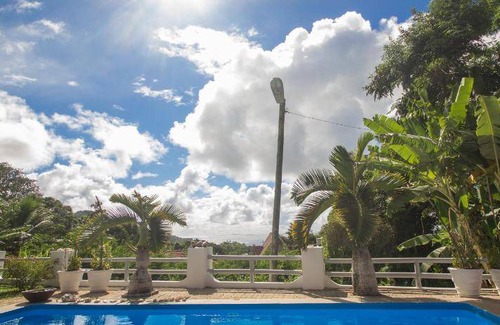 Mahe Island Ski Chalet | 45 m² Chalet ∙ 2 bedrooms ∙ 4 guests