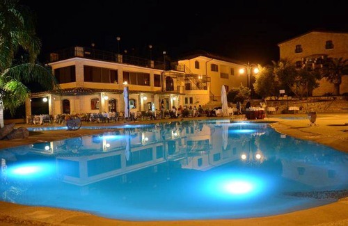 Corigliano-Rossano House | 45 m² Farmhouse ∙ 4 guests
