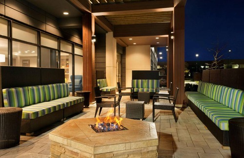 Halton Regional Municipality Hotel | 45 m² Hotel ∙ 127 guests